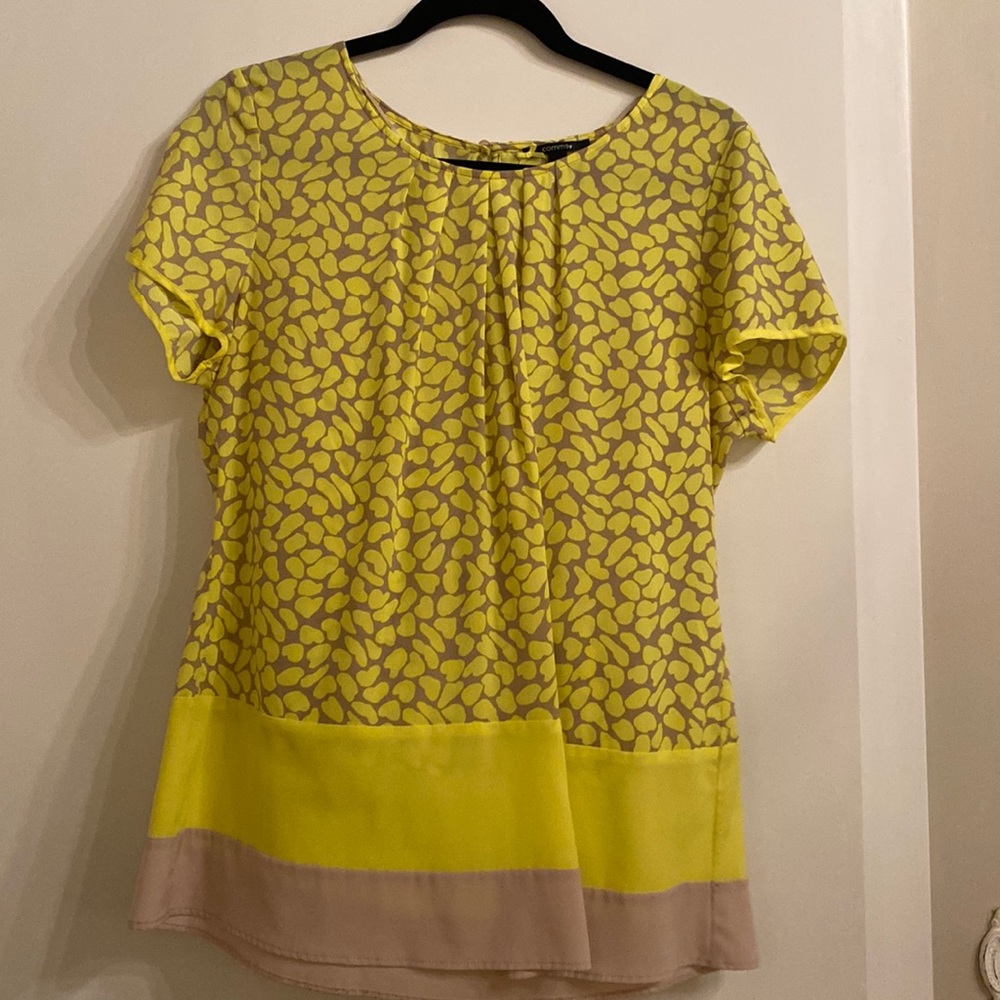 Yellow printed short sleeve blouse